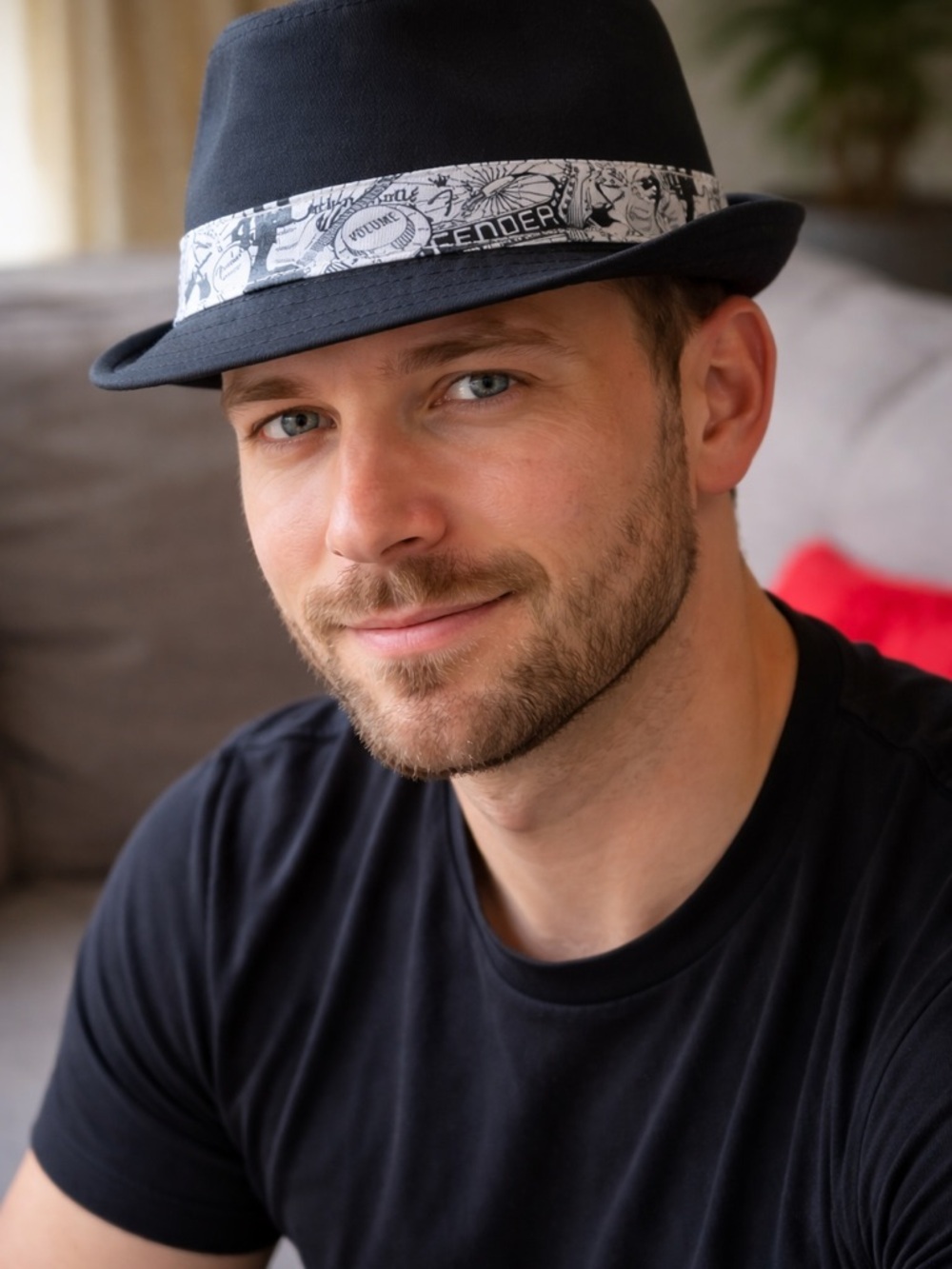 Fender Black Fedora with White Graphic Band